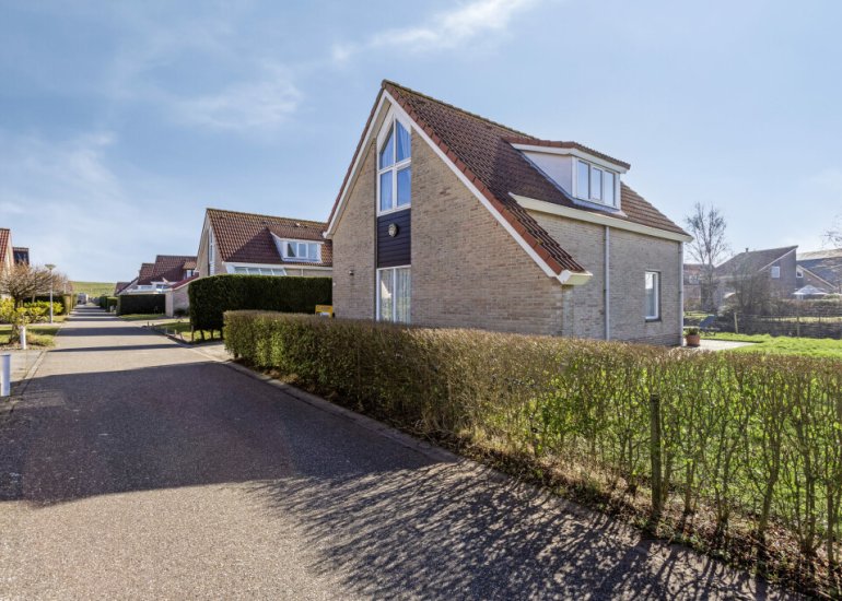  Nieuwesluisweg 1016, Breskens