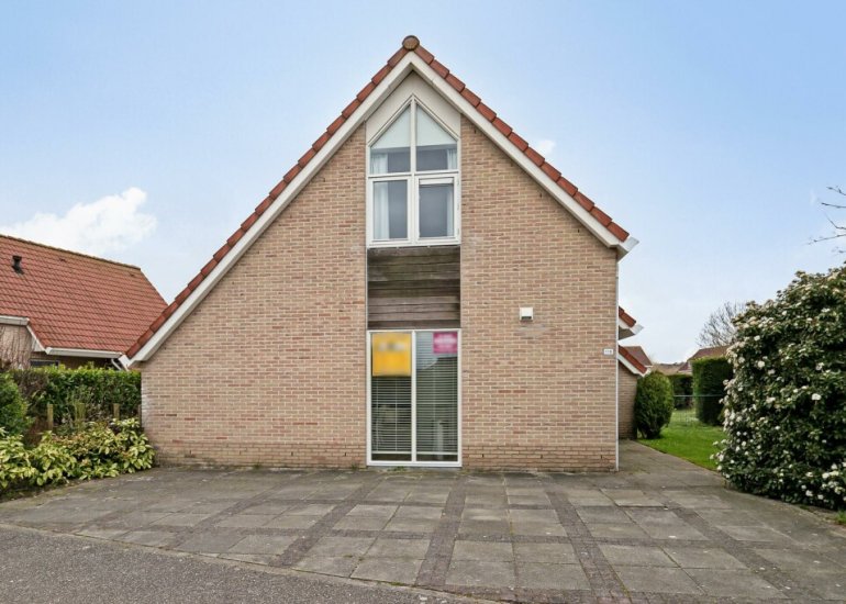  Nieuwesluisweg 1118, Breskens