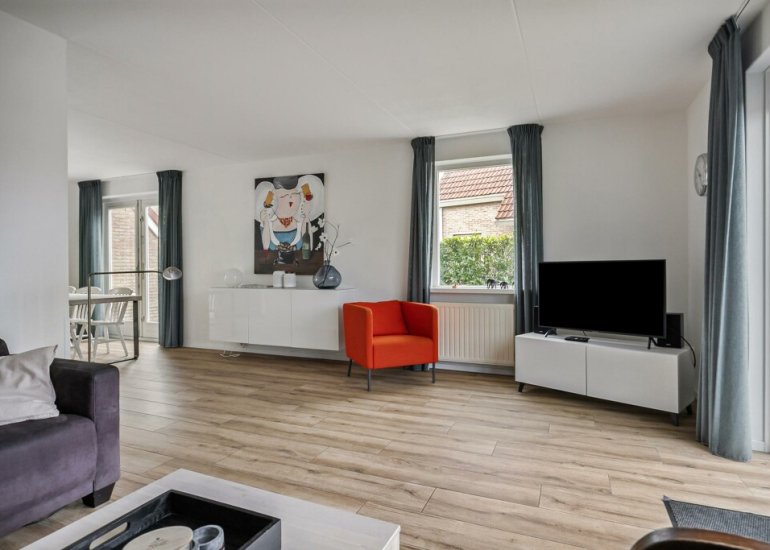  Nieuwesluisweg 1118, Breskens