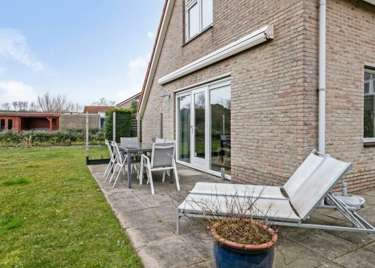  Nieuwesluisweg 1118, Breskens