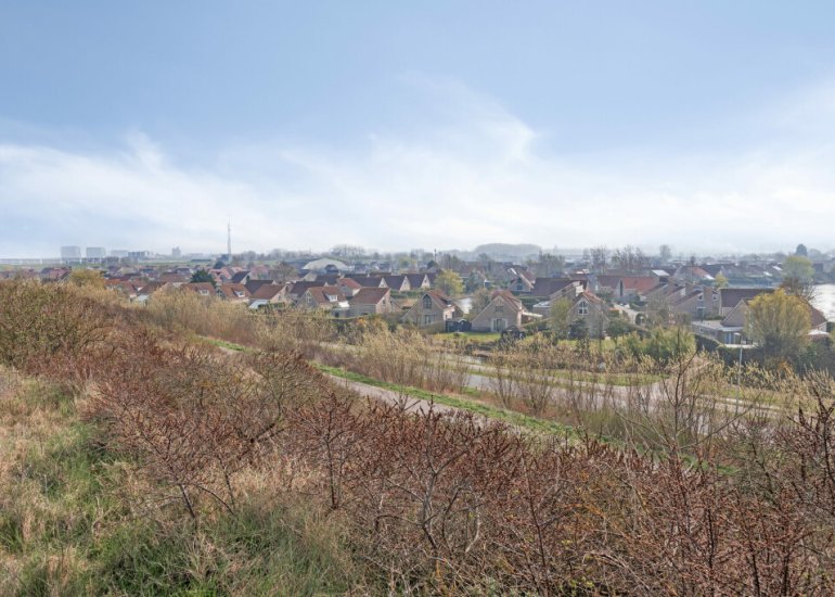 Nieuwesluisweg 1074, Breskens