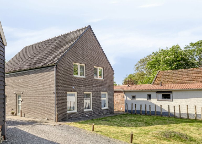  Sasput 5, Schoondijke