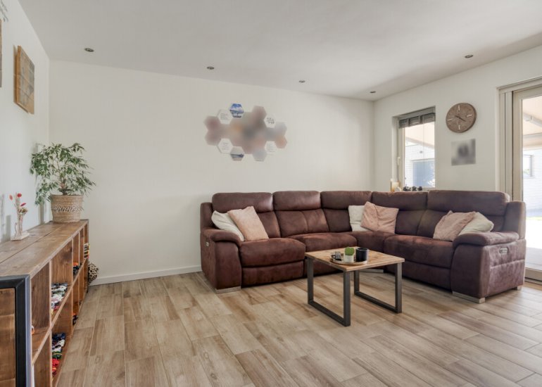  Sasput 5, Schoondijke