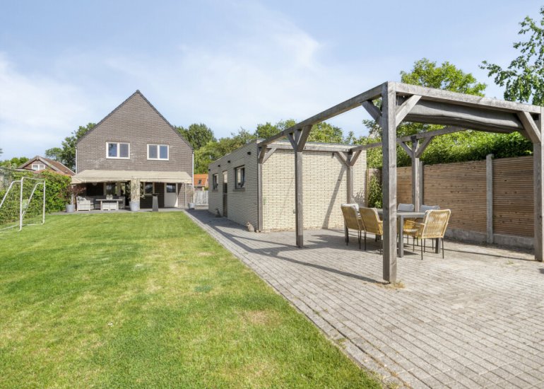  Sasput 5, Schoondijke