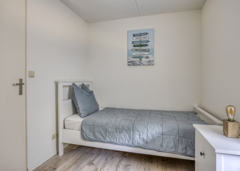 Schoneveld 213, Breskens