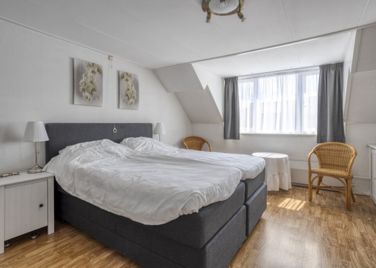  Kersenlaan 21, Hoofdplaat