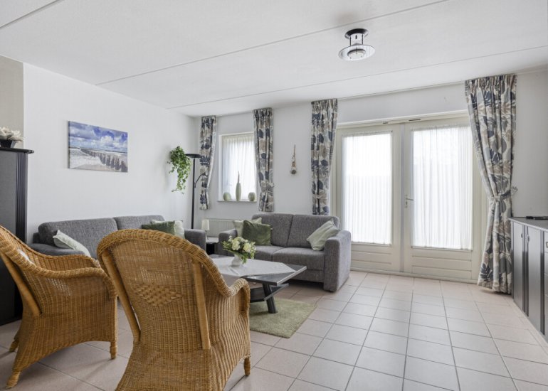  Langeweg 112030, Breskens