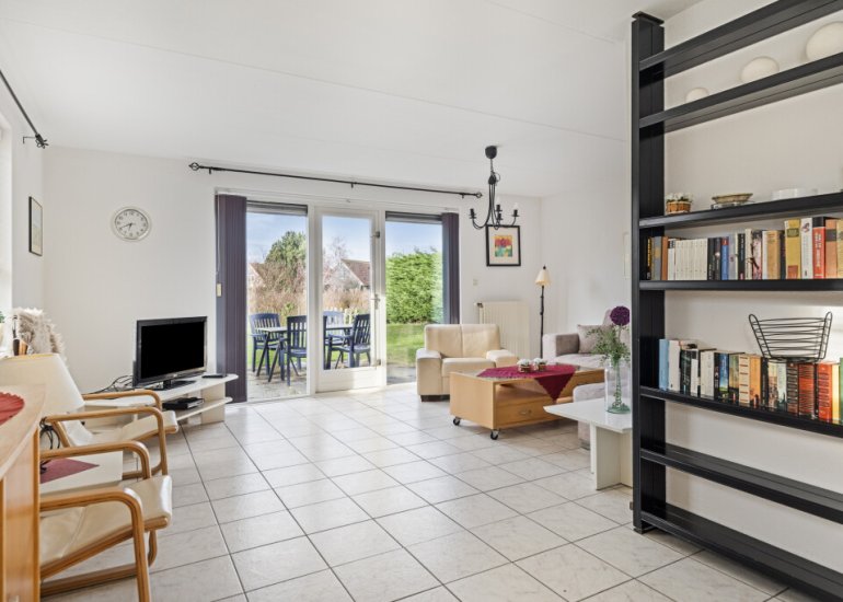  Nieuwesluisweg 1042, Breskens