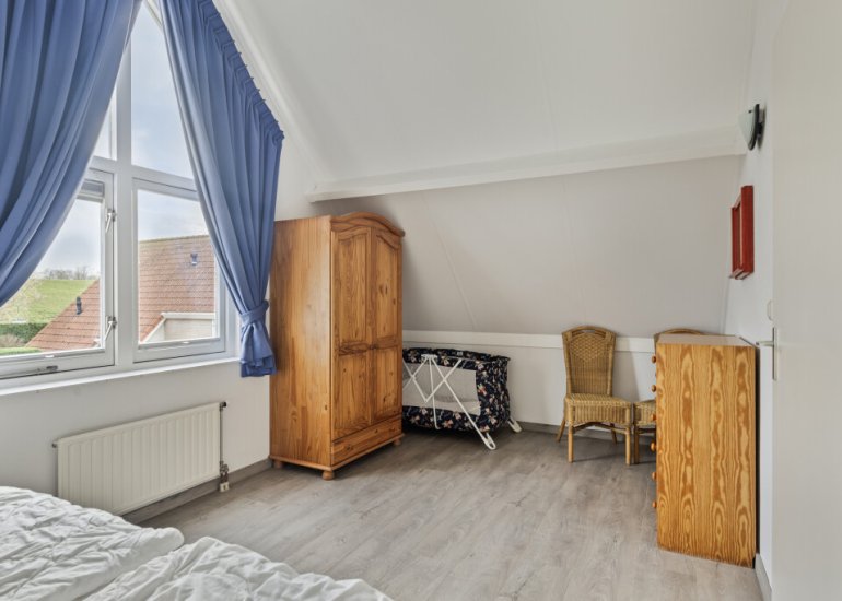  Nieuwesluisweg 1042, Breskens