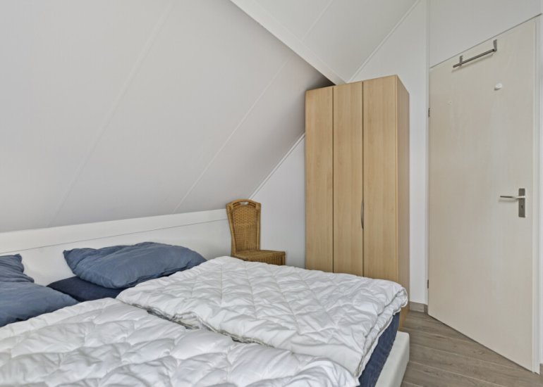  Nieuwesluisweg 1042, Breskens