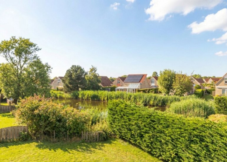  Nieuwesluisweg 1042, Breskens