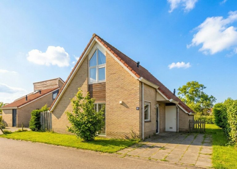  Nieuwesluisweg 1042, Breskens