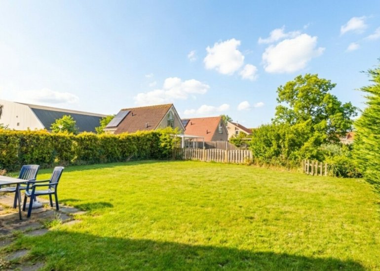  Nieuwesluisweg 1042, Breskens