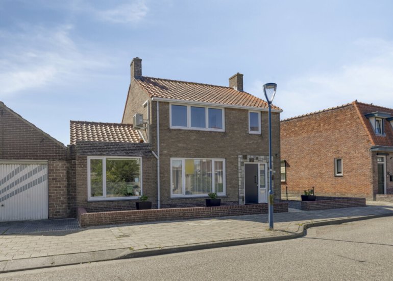  Burgemeester van Zuijenstraat 1A, Breskens