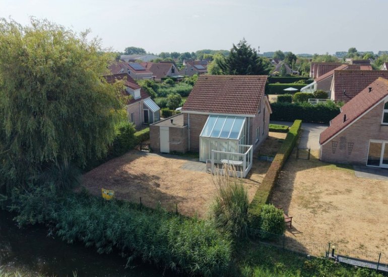  Nieuwesluisweg 1170, Breskens