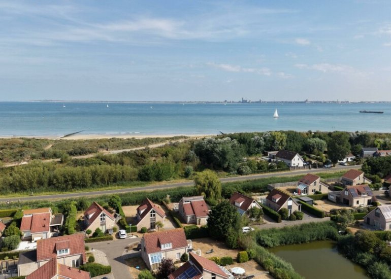  Nieuwesluisweg 1170, Breskens
