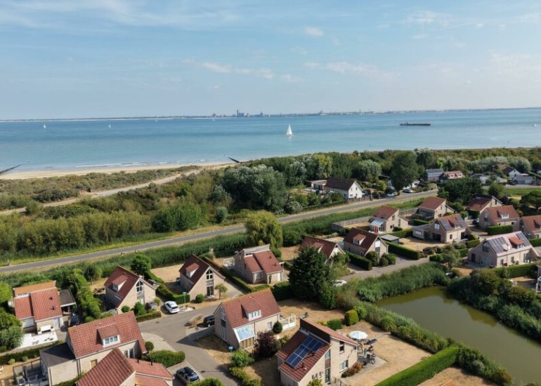  Nieuwesluisweg 1170, Breskens